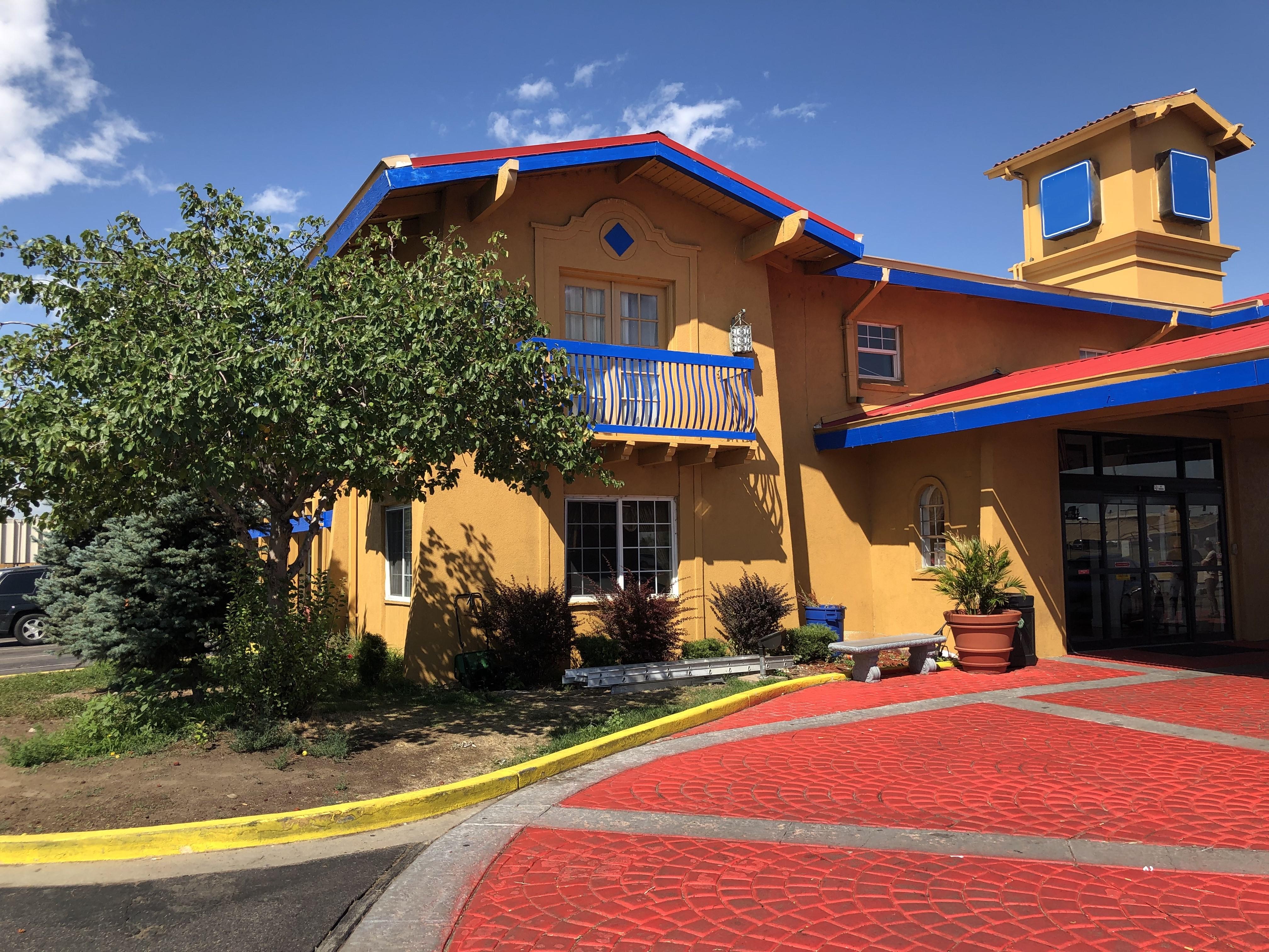 Americas Best Value Inn Denver Exterior photo