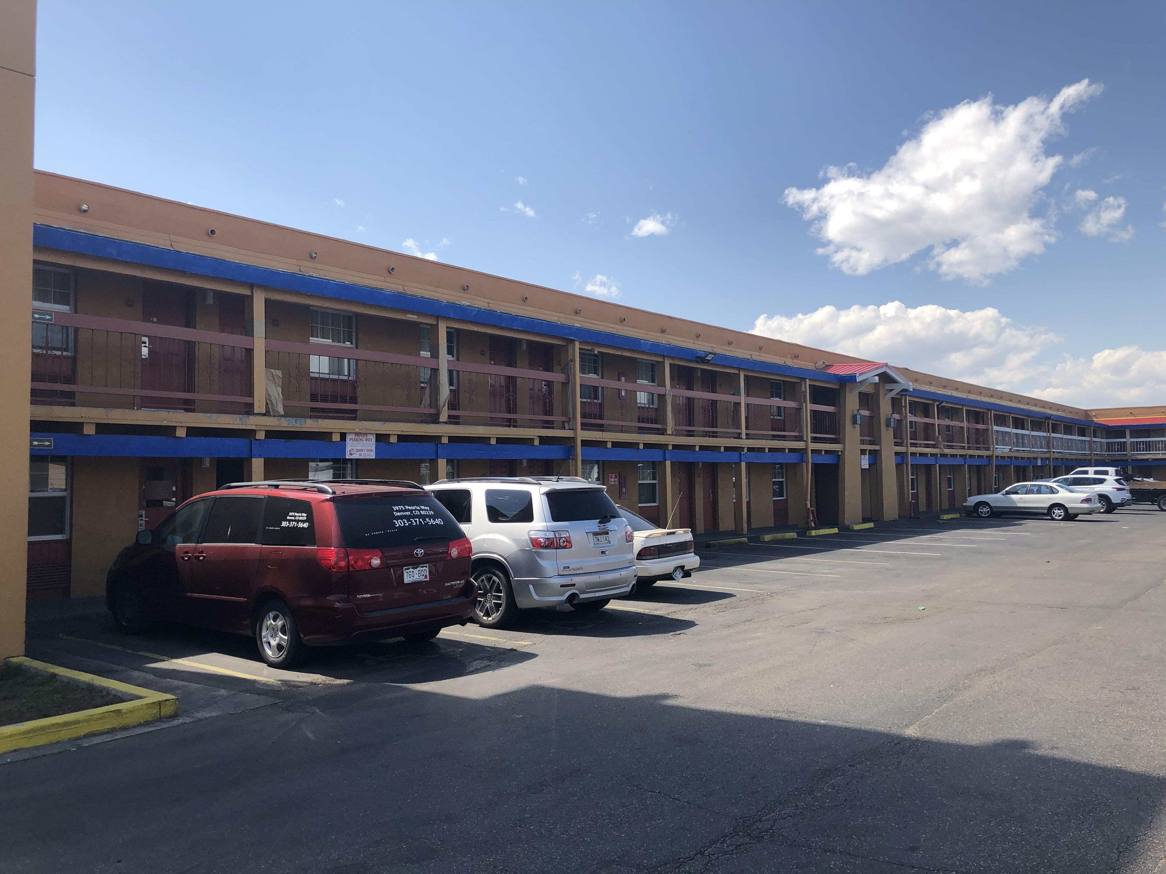 Americas Best Value Inn Denver Exterior photo