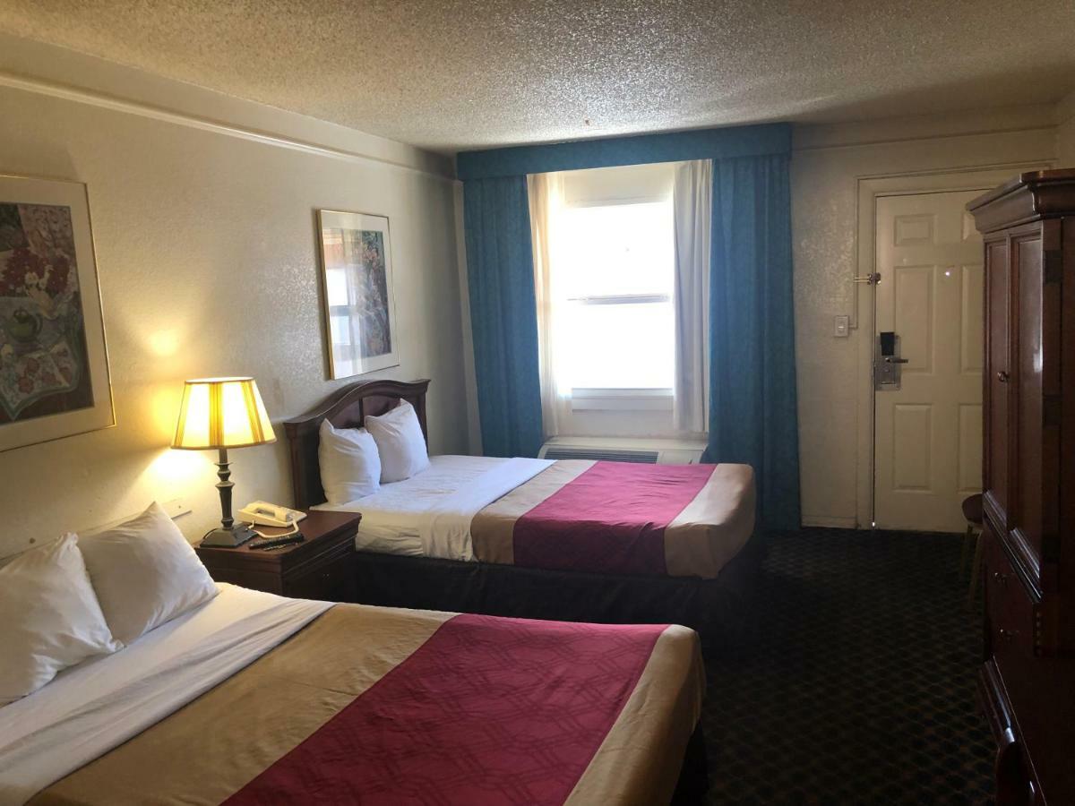 Americas Best Value Inn Denver Exterior photo